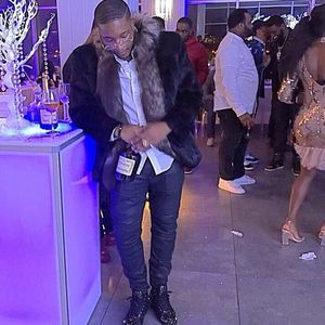 Meet your Posher, Jason